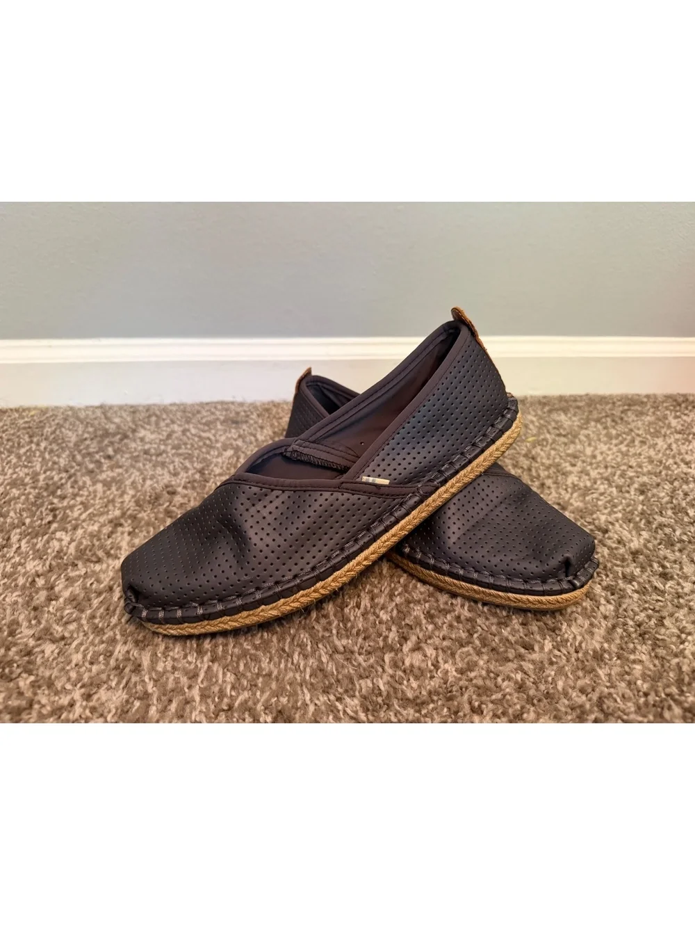 TOMS Petra Navy Slip on Shoes Women’s 8